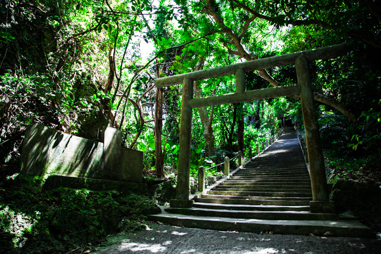 「シルミチュー霊場」への階段
