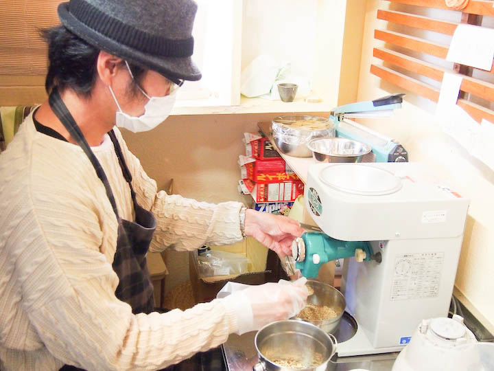 スパイスを美味しく取り入れて美人になりましょう。沖縄県那覇市にあるちょっと変わったスパイス屋さんをご紹介。