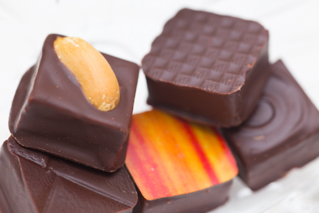 沖縄素材を使ったチョコレートが味わえるJacaranda Blue（ジャカランダ・ブルー）は、沖縄のチョコレート専門店