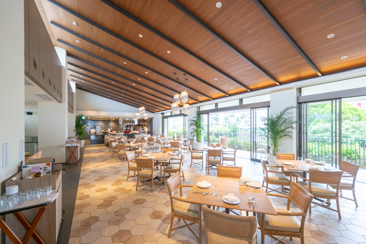 ナハテラスのレストラン タパス&チャコールグリル「ラ・シマ」