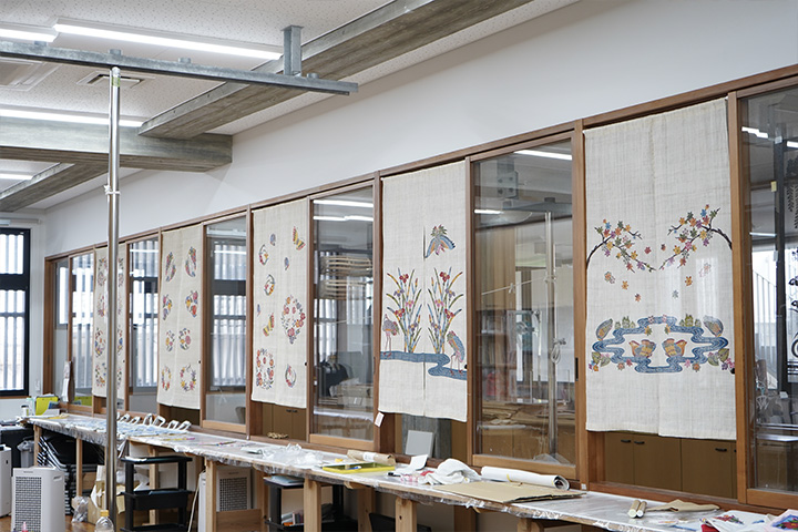 首里染織館suikara館内