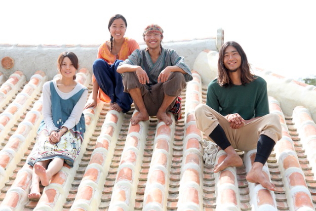 若者たちが自力で移築していた琉球古民家が、ついに完成！