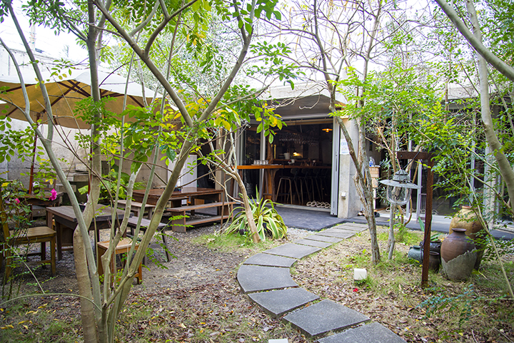 カフェ ウエスヤの庭